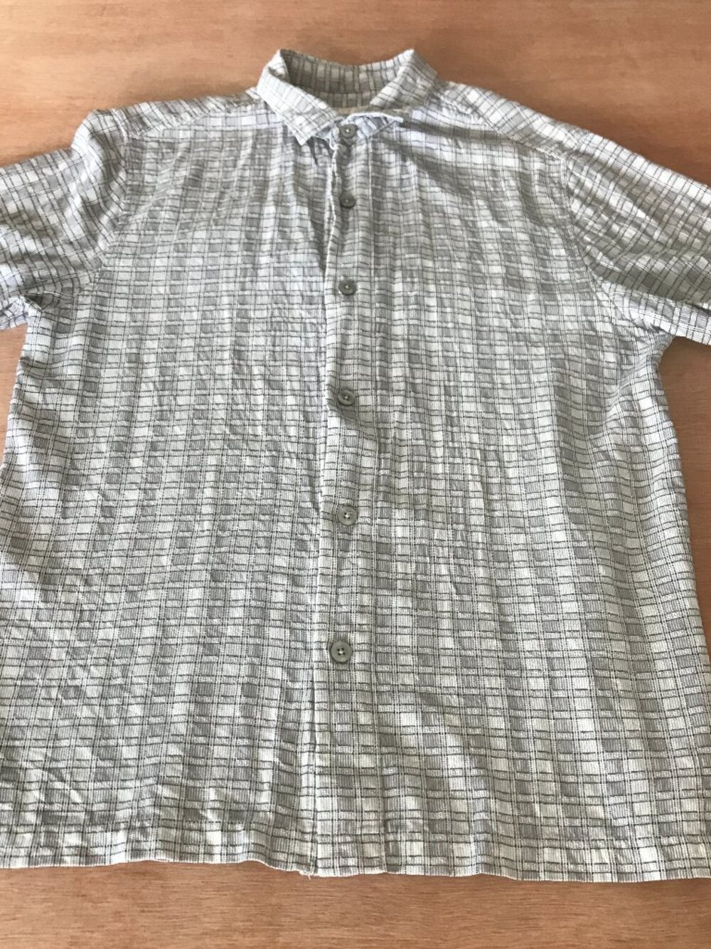 Tommy Bahama 100% Silk Shirt Men M Gray Plaid Button Up Short Sleeve Collared